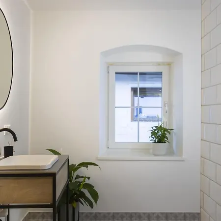 Fil Apartment *